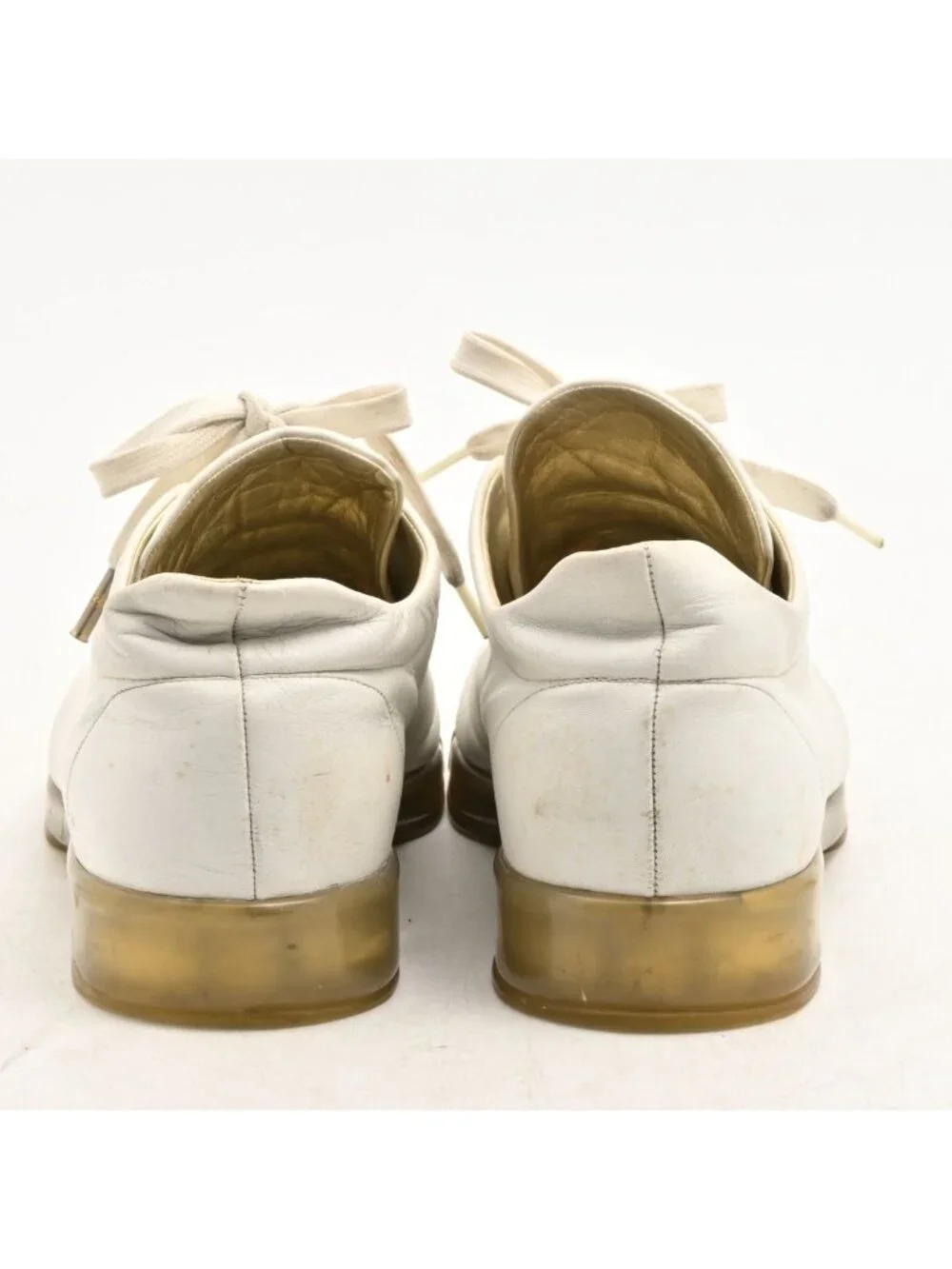 Chanel Sneakers Ivory CC Logo Leather
